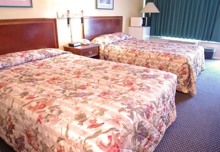 בירמינגהם Budgetel Inn And Suites מראה חיצוני תמונה